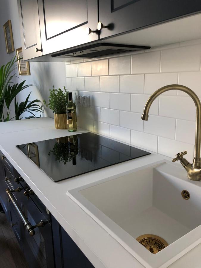 Blue Dior Apartment Варшава Екстериор снимка